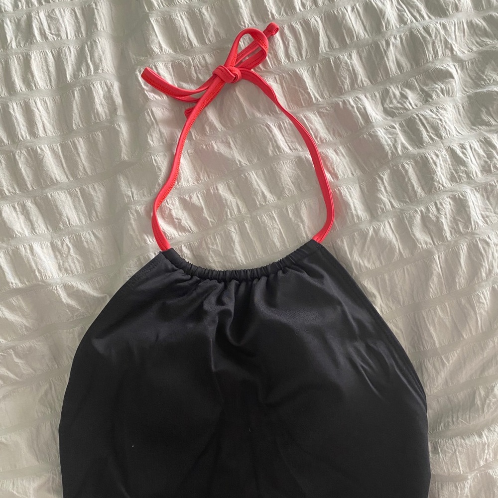 Black halter crop top